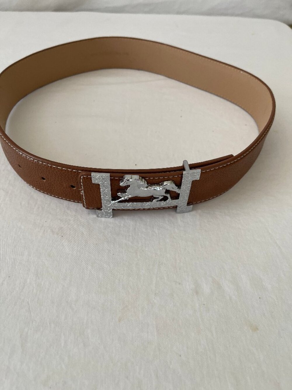 Ovation Leather Belt with Horse Buckle, Size L - Picture 4 of 8